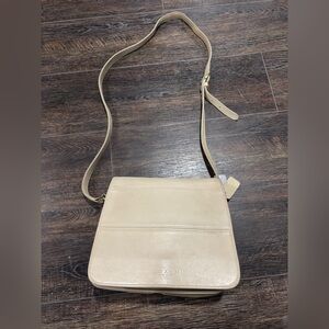 Vintage COACH Tribeca 9092 Beige Leather Flap Shoulder Bag- 1998